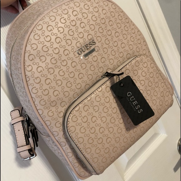 Guess backpack - Picture 3 of 3